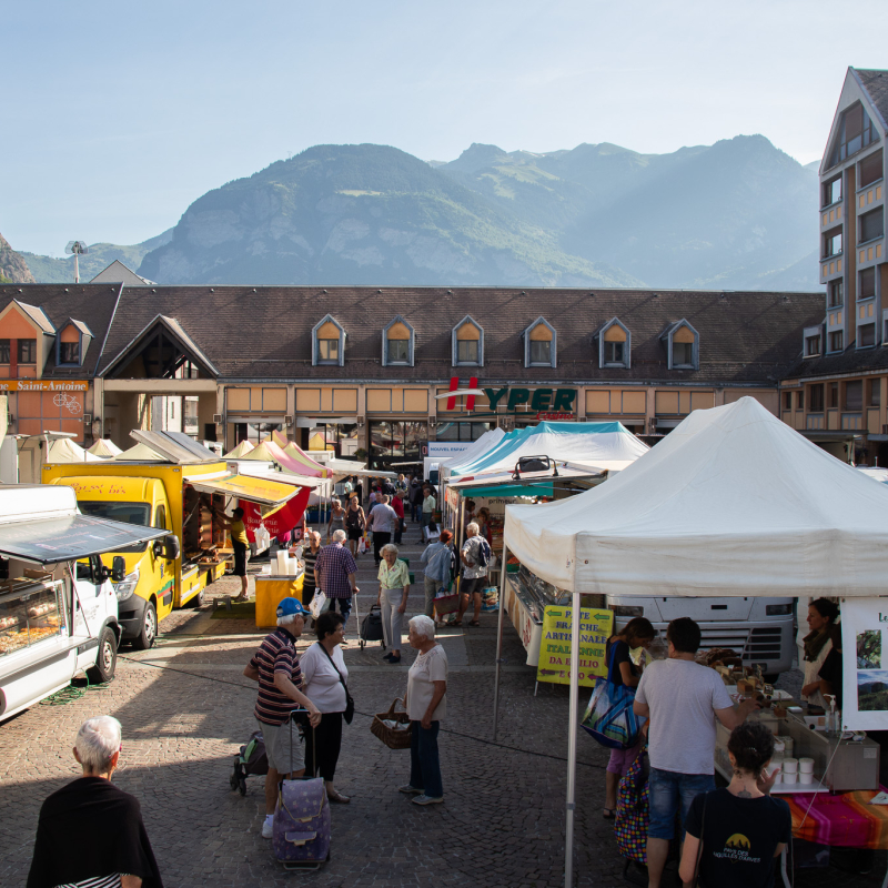 Saint-Jean-de-Maurienne market