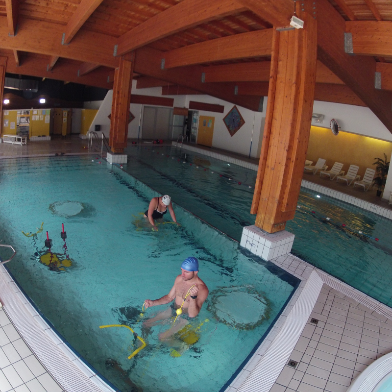 Aqua-fitness at the Glières Leisure Park swimming pool in Val Cenis Lanslevillard