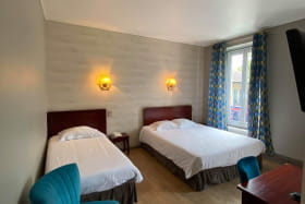 hotel-2etoiles-aixlesbainsrivieradesalpes-beaurivage-chambretriple