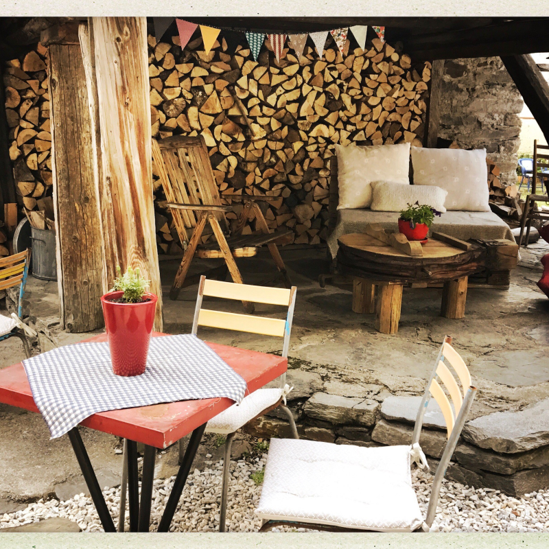 Terrasse extérieur Le Garde Manger