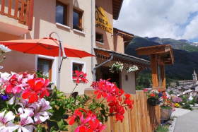 Hôtel-bar-restaurant l'Outa à Val Cenis Termignon