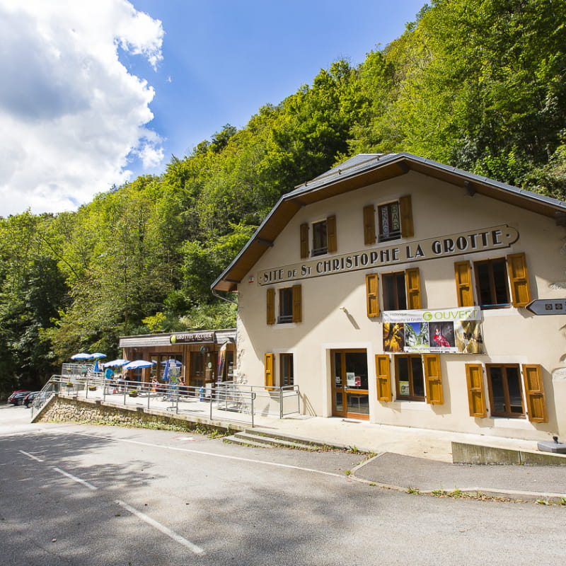 Visite guidée multi-thématique du Site Historique des Grottes de St Christophe.