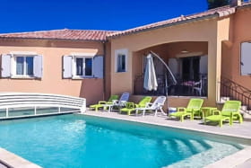 Location Nadal - Maison recente avec piscine privée en Ardèche méridionale