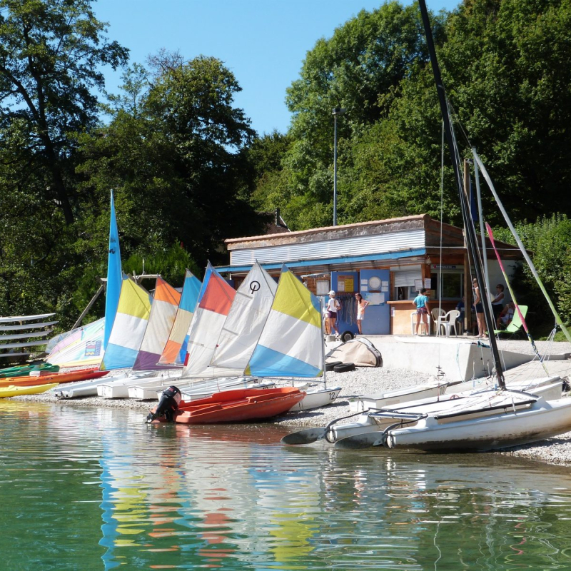 SPAC: rental of dinghies, catamarans, windsurf boards, canoes and paddles