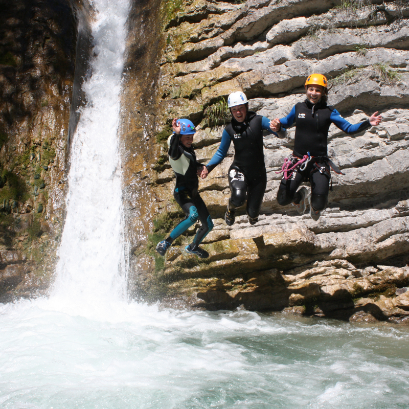 Canyoning avec les Guides du Mont-Aiguille