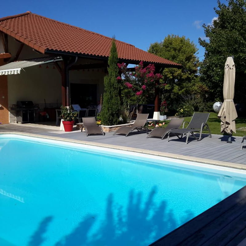 Côté piscine