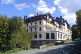 Le PLM, résidence du Mont-Blanc, ancien hôtel palace