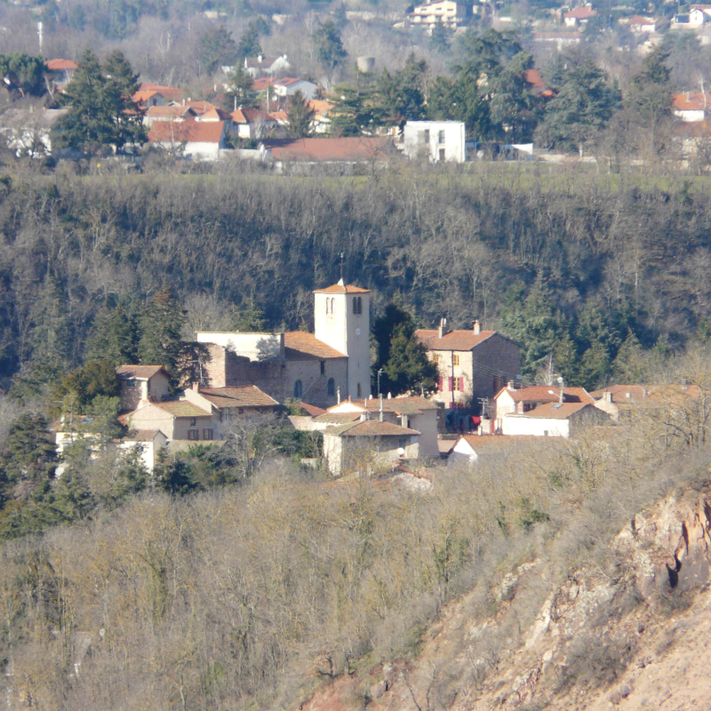 Village de Commelle-Vernay