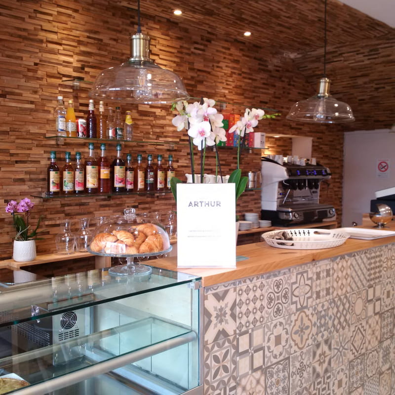 Le Café Arthur