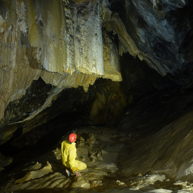 Spéléologie grotte