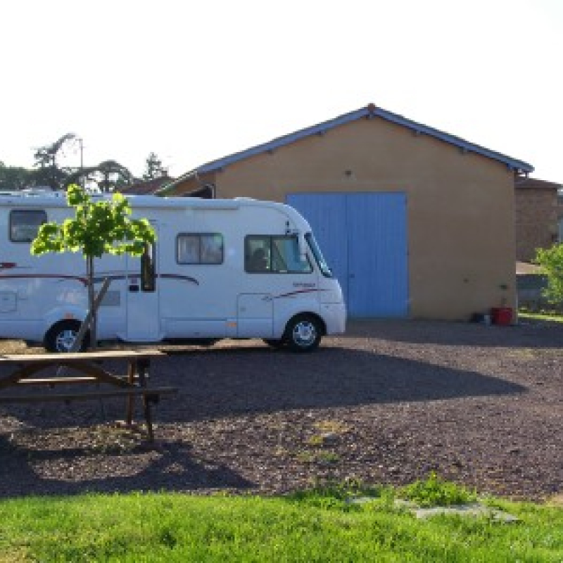 Aire de Camping-Car du Domaine du Breuil