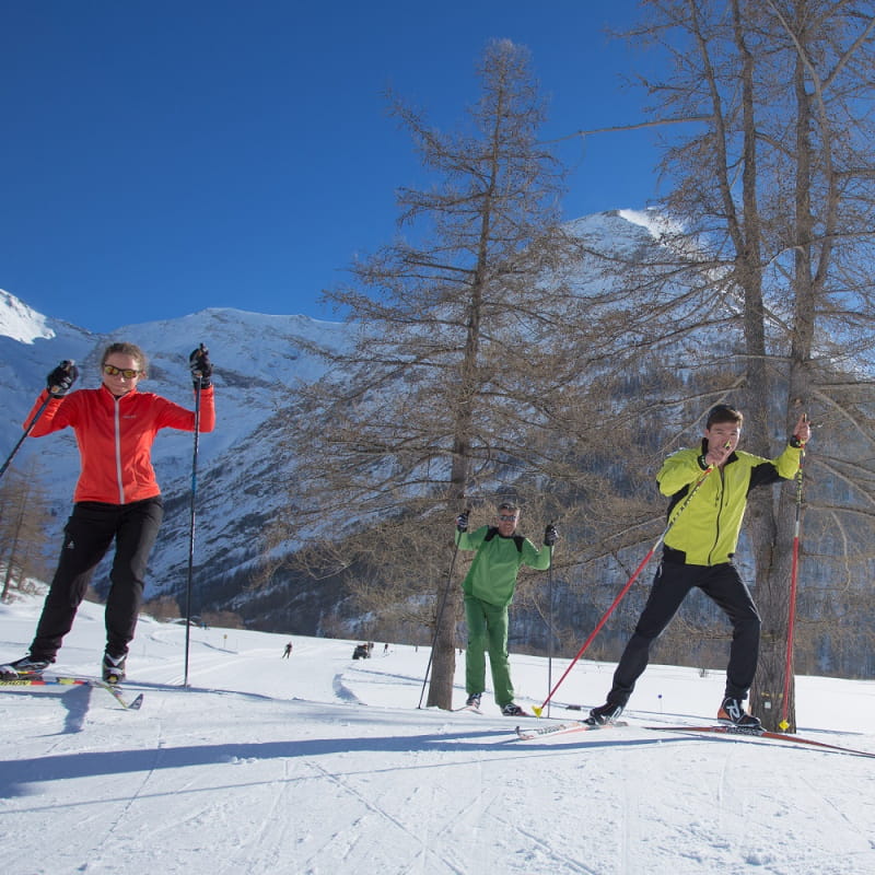 Skieurs de fond sur le plateau de Bessans