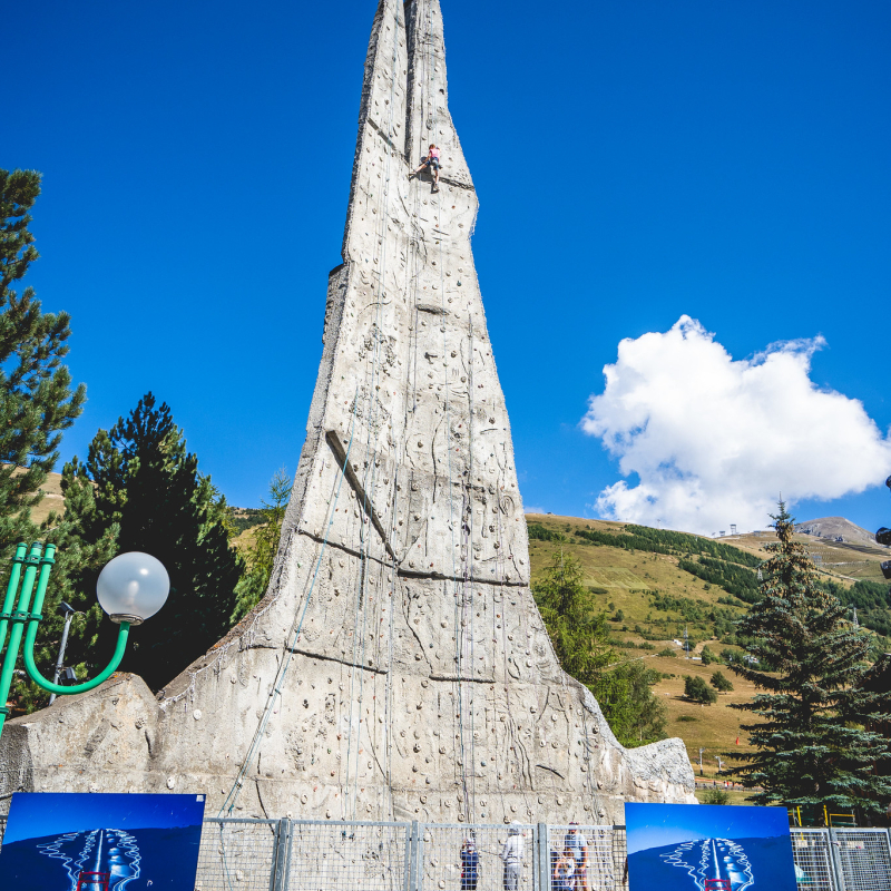 Mur d'escalade Les Aiguilles de Champamé