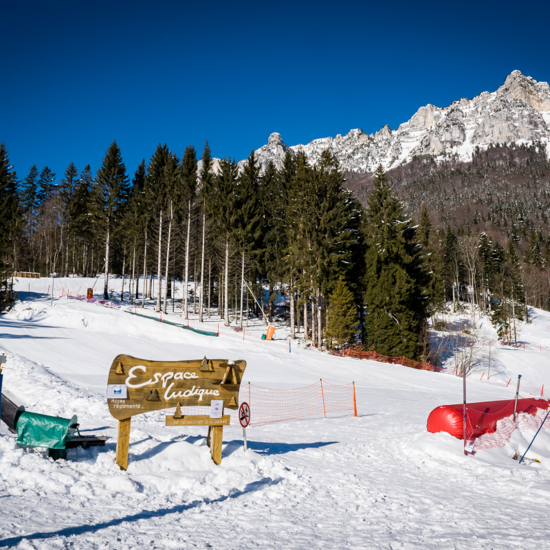 Col de Marcieu play area: winter