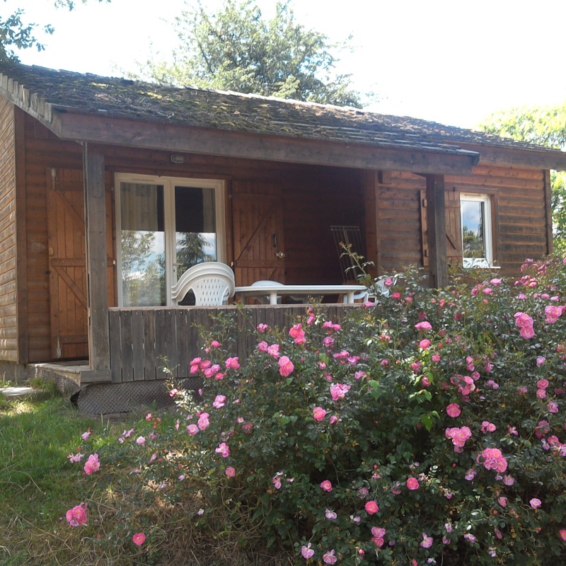 Les Chelles campsite : 2 bedroom cottage