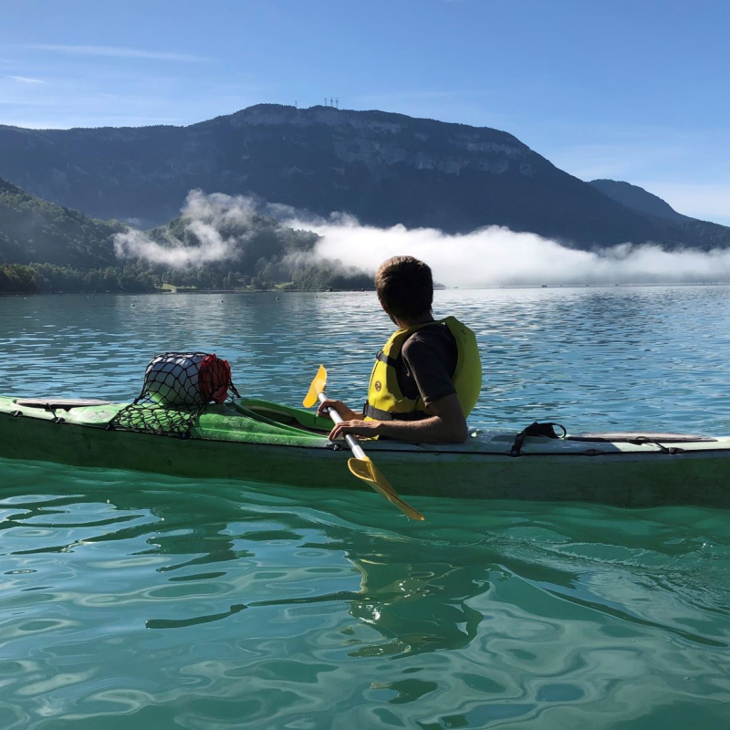 Kayak de randonnée sur le Lac d'Aiguebelette