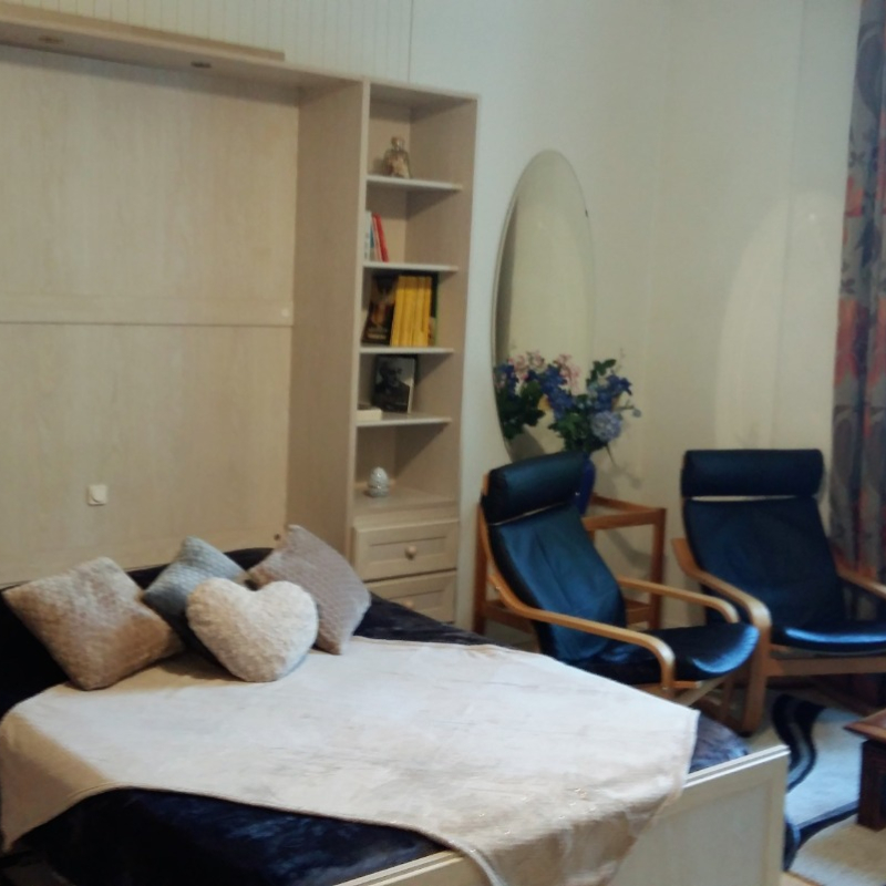Pièce de vie : Studio dans un hôtel de charme situé à Aix les Bains en Savoie pour 2 personnes - Wifi gratuit