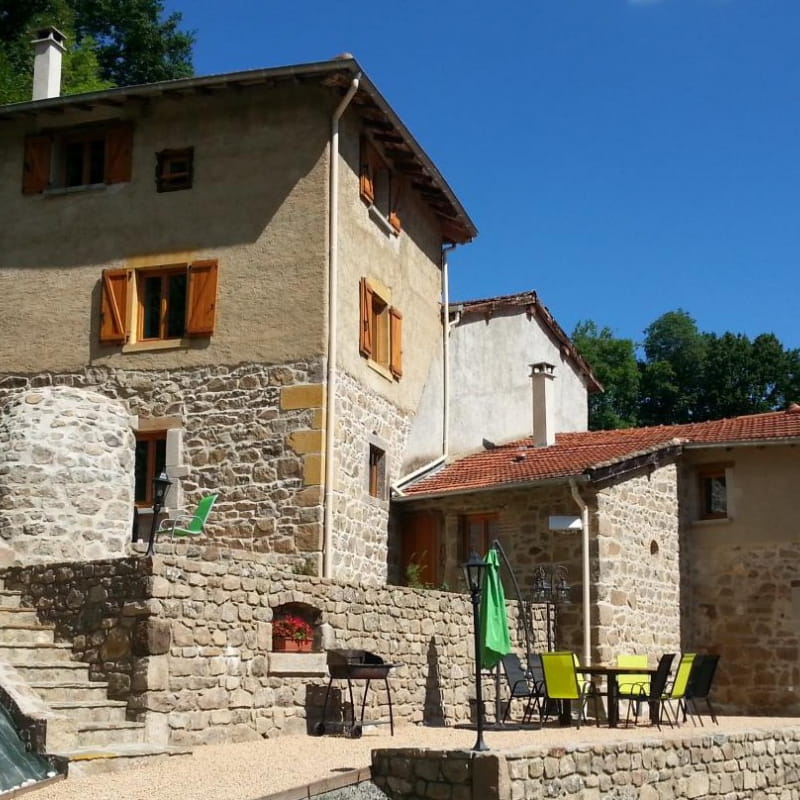 Gîte de La Farge, grand gîte pour 15 personnes à Montrottier (Rhône - Ouest lyonnais).