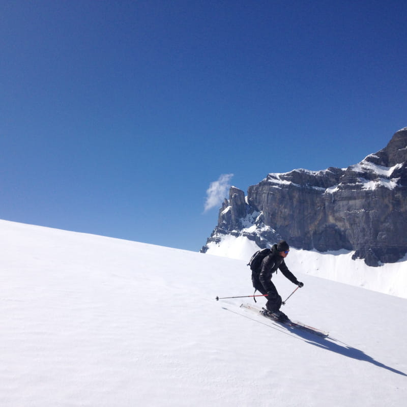 2 SKI FLY - Enseignement ski, snowboard, ski de randonnée, ski hors piste tous niveaux