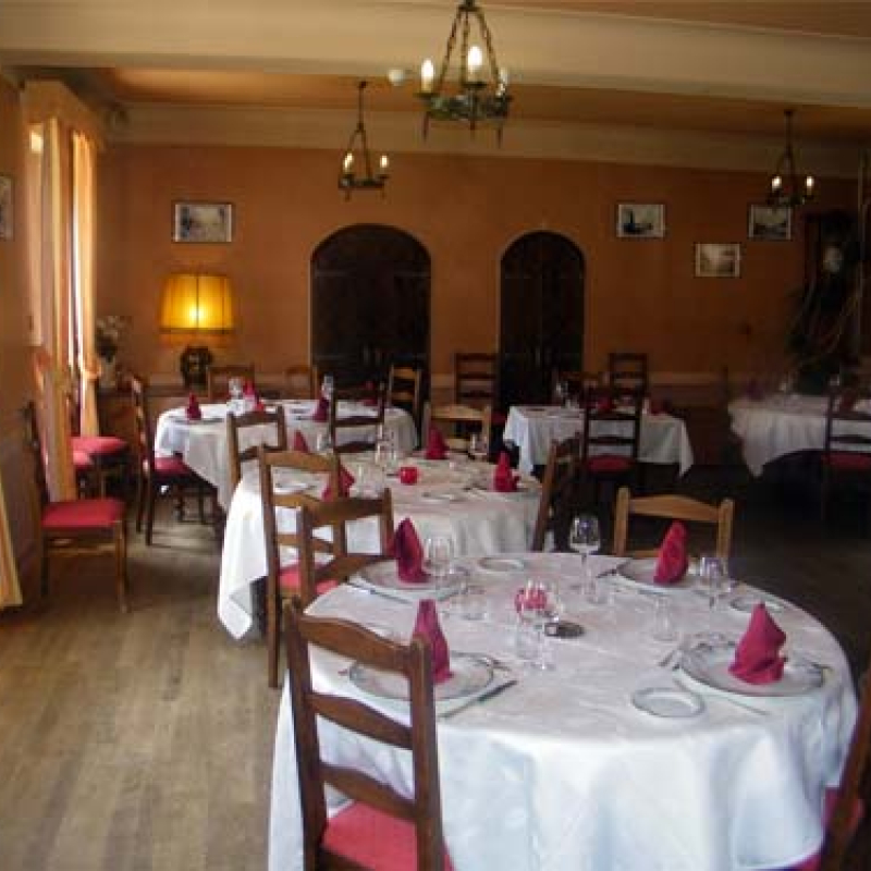 Bourbonnais hotel-restaurant
