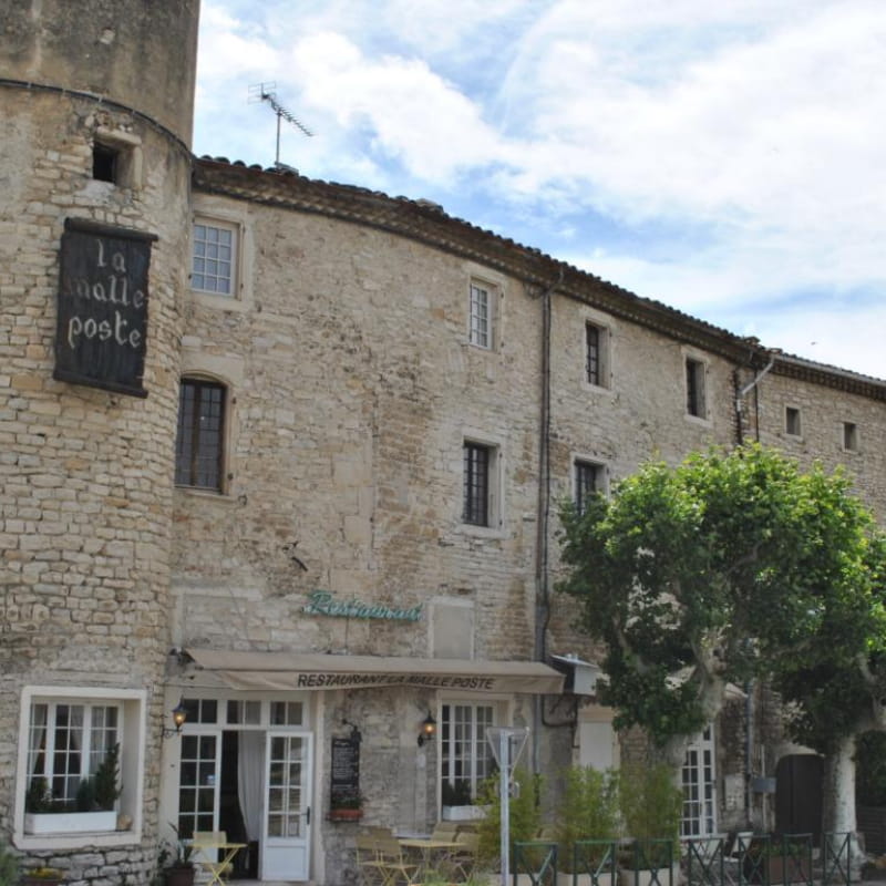 Terrasse - La Malle Poste