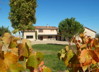 Grand Gîte - 34 personnes - 'Domaine Berger des Vignes' à Pommiers dans le Beaujolais - Rhône.
