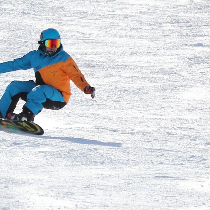 Cours de snowboard aux Plans d'Hotonnes