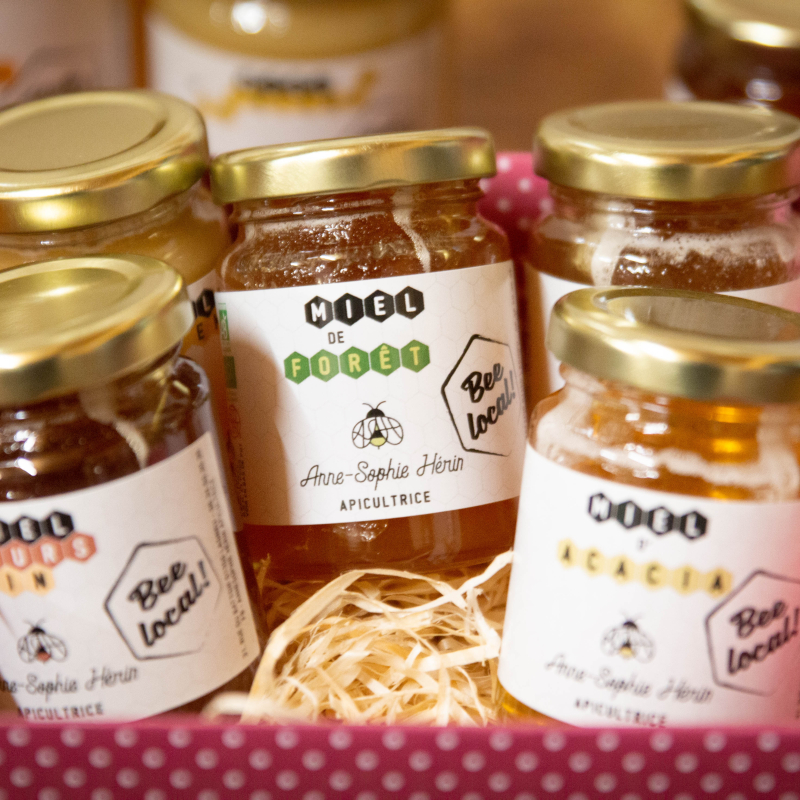 miels et produits de la boutique de l'apicultrice Anne Sophie Herin