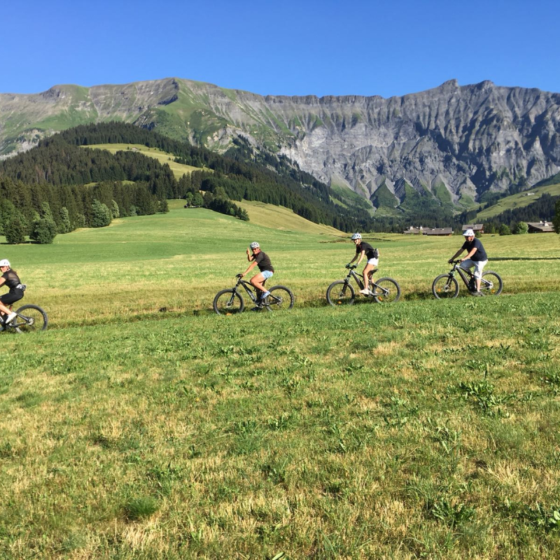 Tour du Mont Joly en VTT Electrique