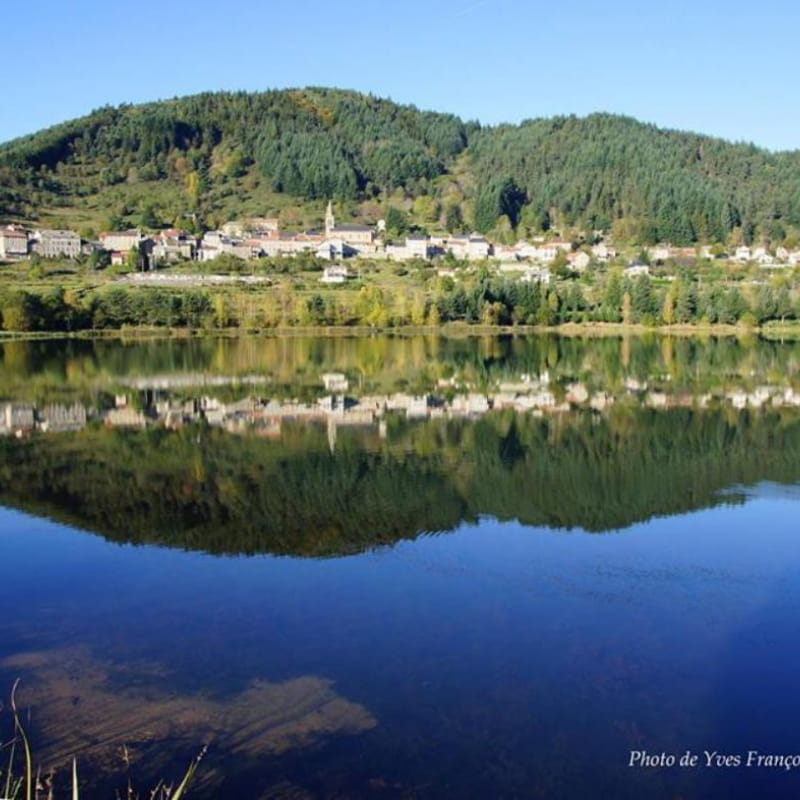 Lac de Saint Martial