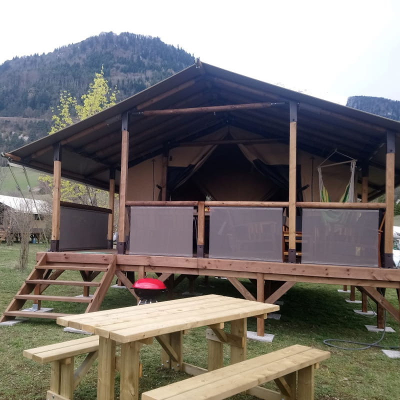Camping Belle Roche - Lodge Altitude