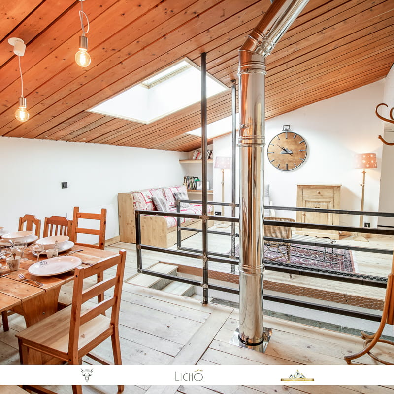 Maison des Neiges : un magnifique appartement atypique avec piscine, au cœur de la station de Valfréjus.