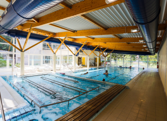 Thermal swimming pool in Neyrac-les-Bains