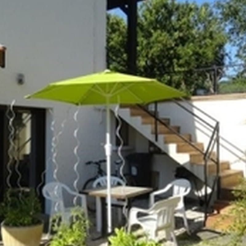 Séjour ouvrant sur terrasse aménagée