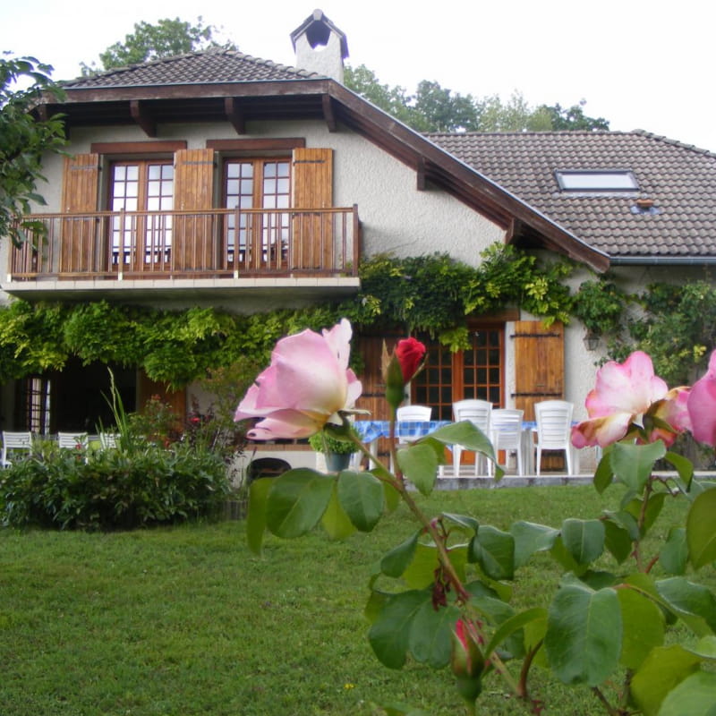 coté terrasse et jardin