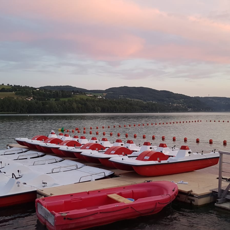 Plaisilac : location bateaux à pédales, stand up paddles