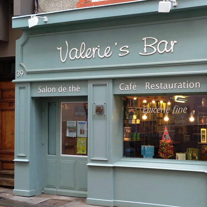 Valerie's Bar