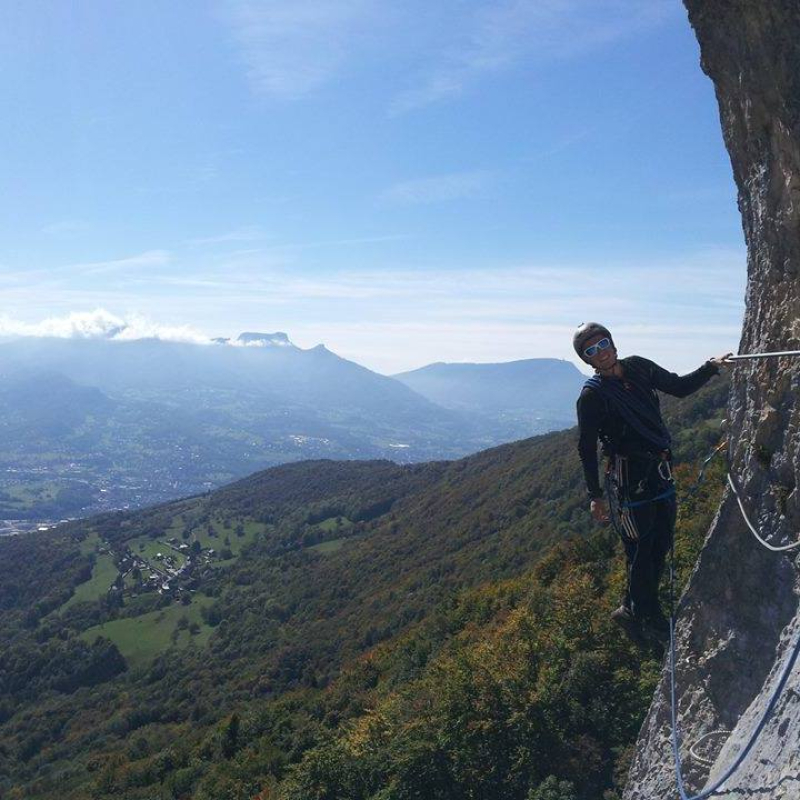 Osmoz': climbing and via ferrata supervision