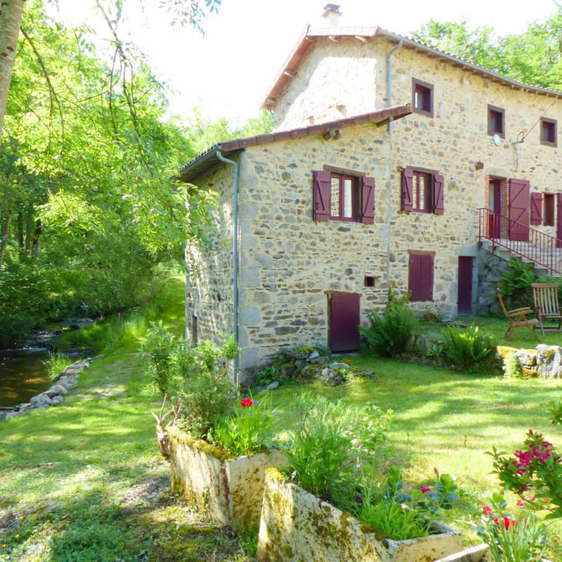 Gîte Moulin des Thons à FERRIERES-SUR-SICHON dans l'Allier en Auvergne