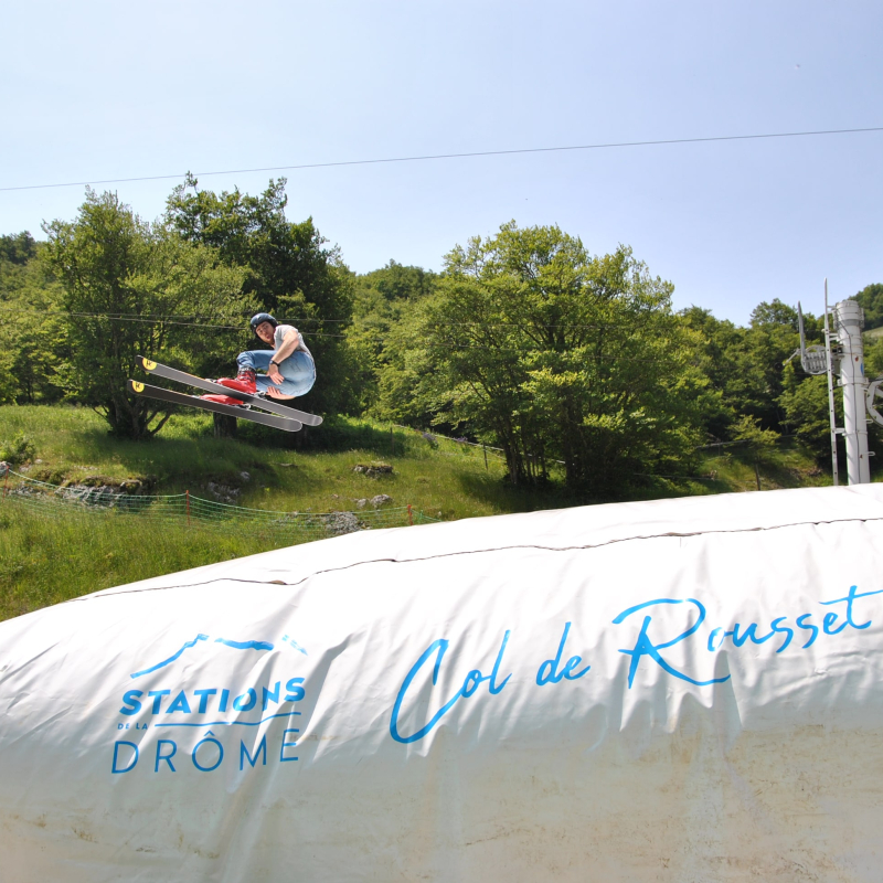 Air Bag Jump au Col de Rousset