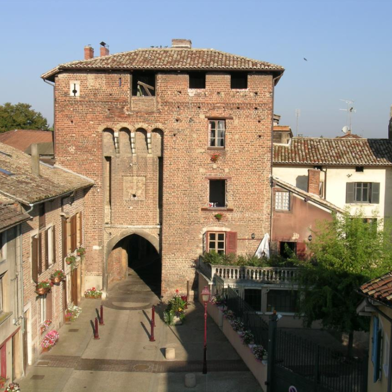 The Villar's gate