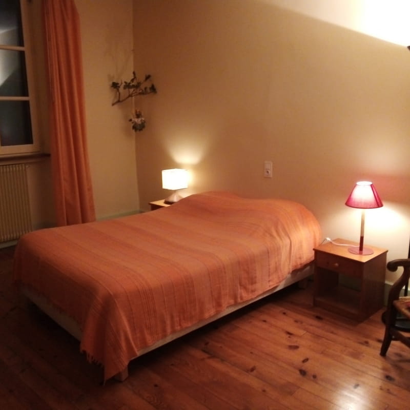 chambre côté jardin