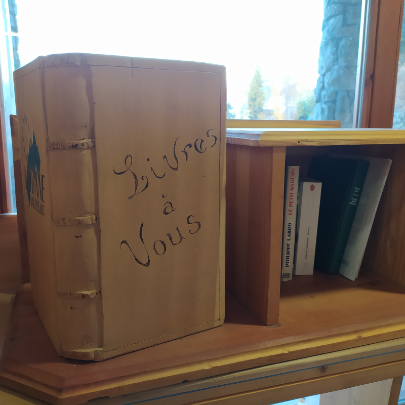 Valfréjus book box